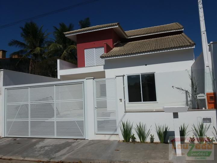 Sobrado, 3 quartos, 245 m² - Foto 1