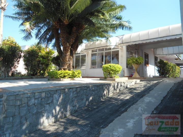 Casa, 3 quartos, 260 m² - Foto 1