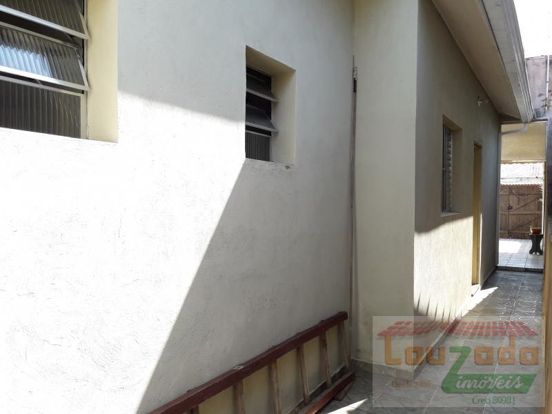 Casa à venda com 2 quartos, 72m² - Foto 7