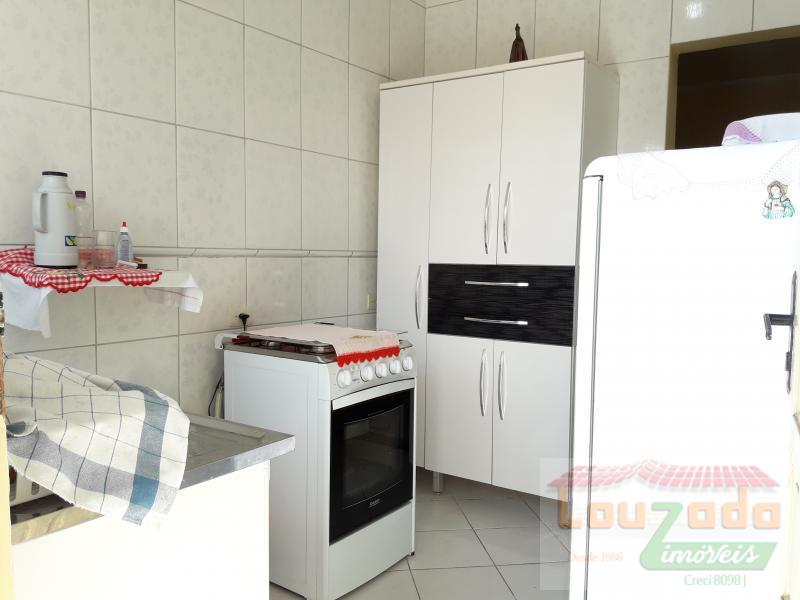 Casa à venda com 2 quartos, 72m² - Foto 15