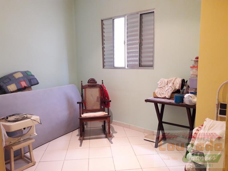 Casa à venda com 2 quartos, 72m² - Foto 17