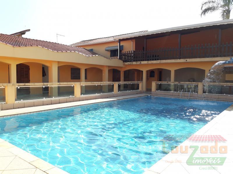 Casa, 3 quartos, 290 m² - Foto 1