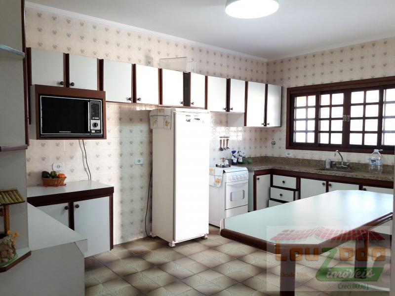 Casa, 3 quartos, 290 m² - Foto 4