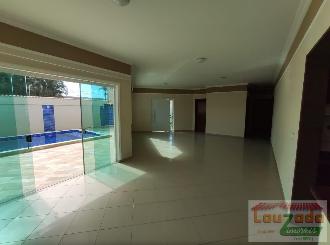 Casa, 3 quartos, 250 m² - Foto 6