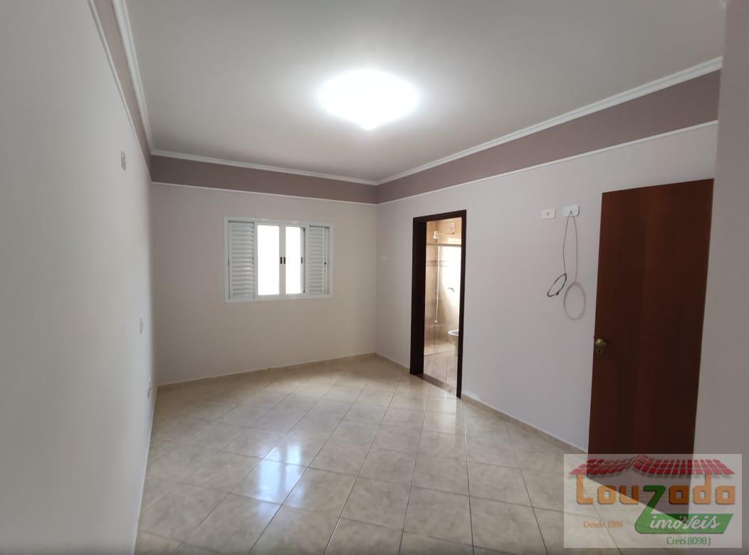 Casa, 3 quartos, 250 m² - Foto 13