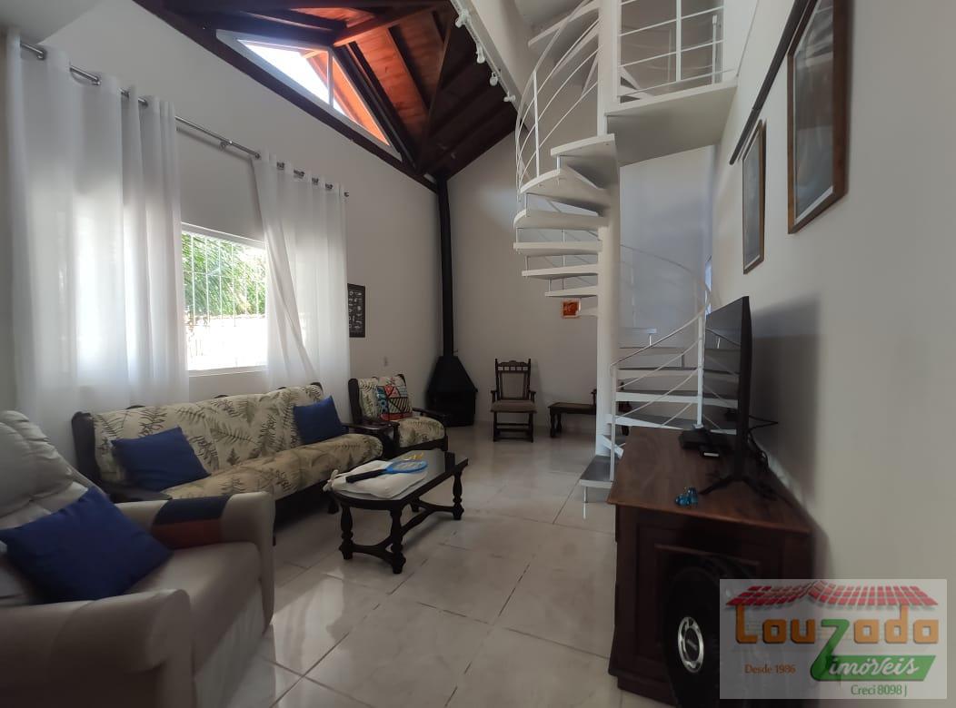 Sobrado, 3 quartos, 195 m² - Foto 2