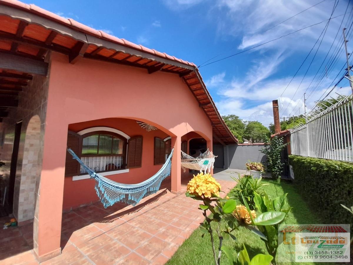 Casa, 4 quartos, 216 m² - Foto 1