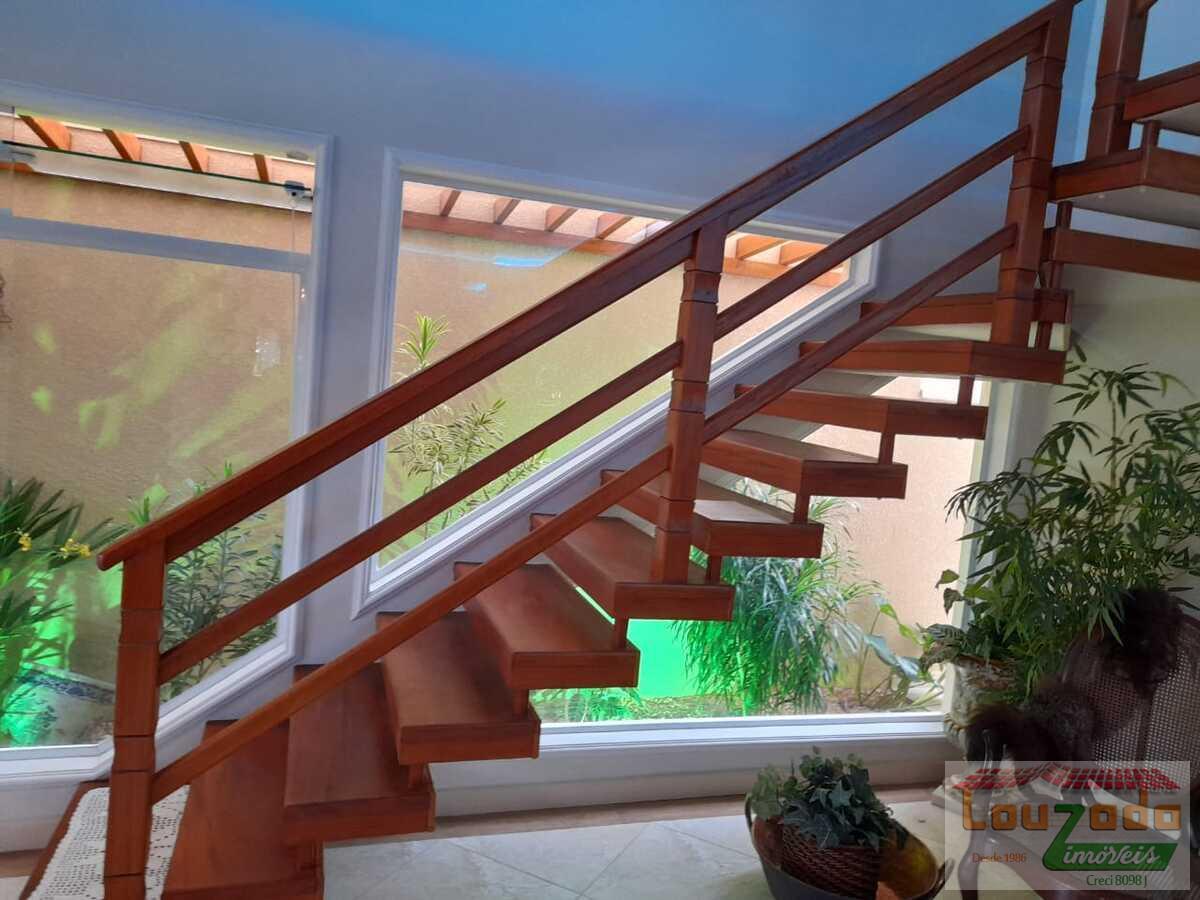 Sobrado, 3 quartos, 382 m² - Foto 6