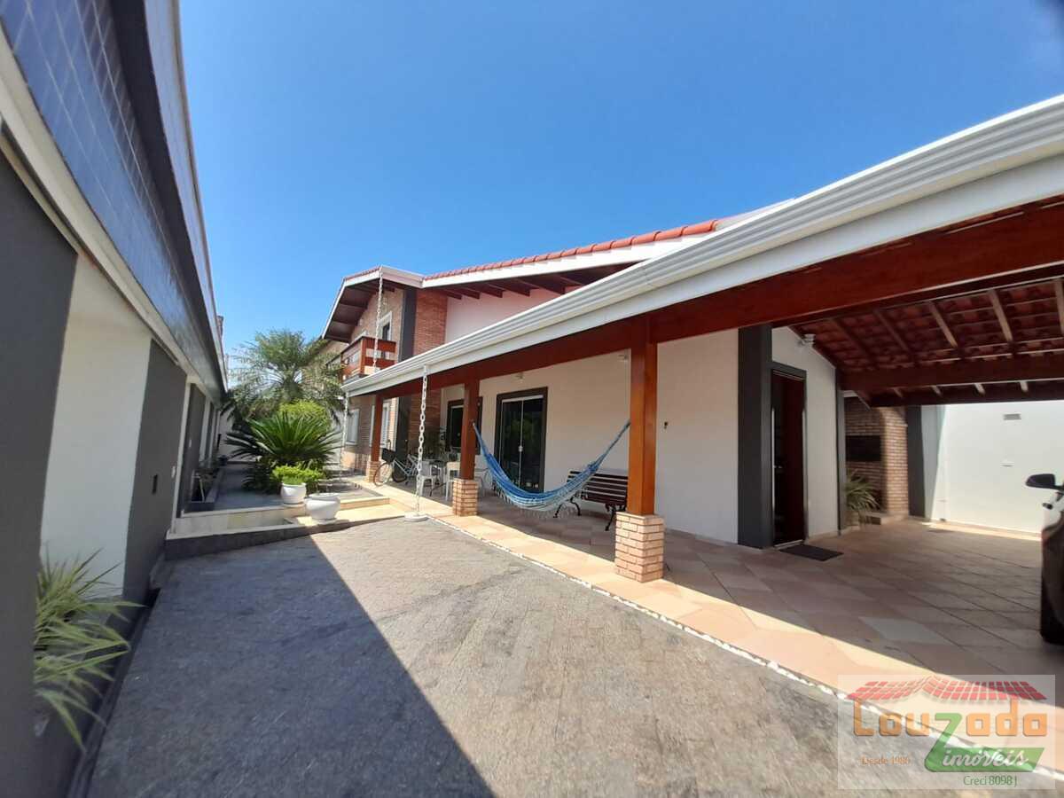 Sobrado, 4 quartos, 200 m² - Foto 3