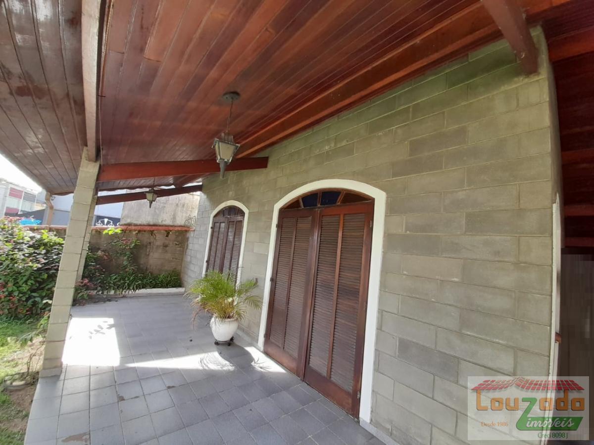 Casa, 4 quartos, 181 m² - Foto 2