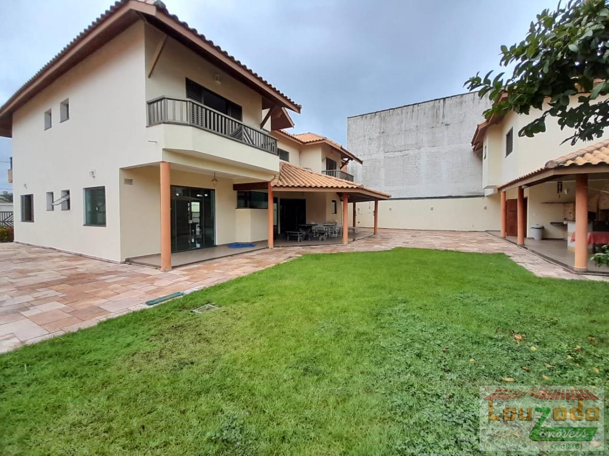 Sobrado, 4 quartos, 436 m² - Foto 1