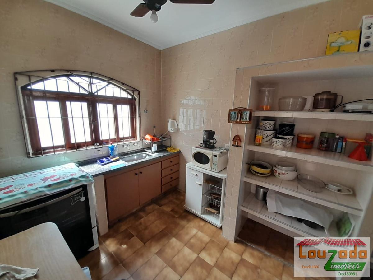 Casa, 3 quartos, 246 m² - Foto 8