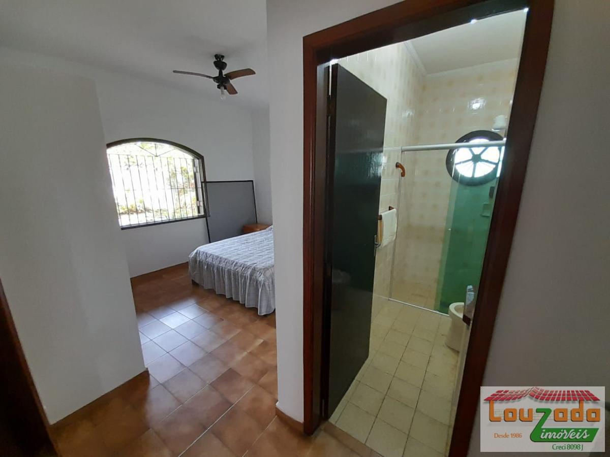Casa, 3 quartos, 246 m² - Foto 11