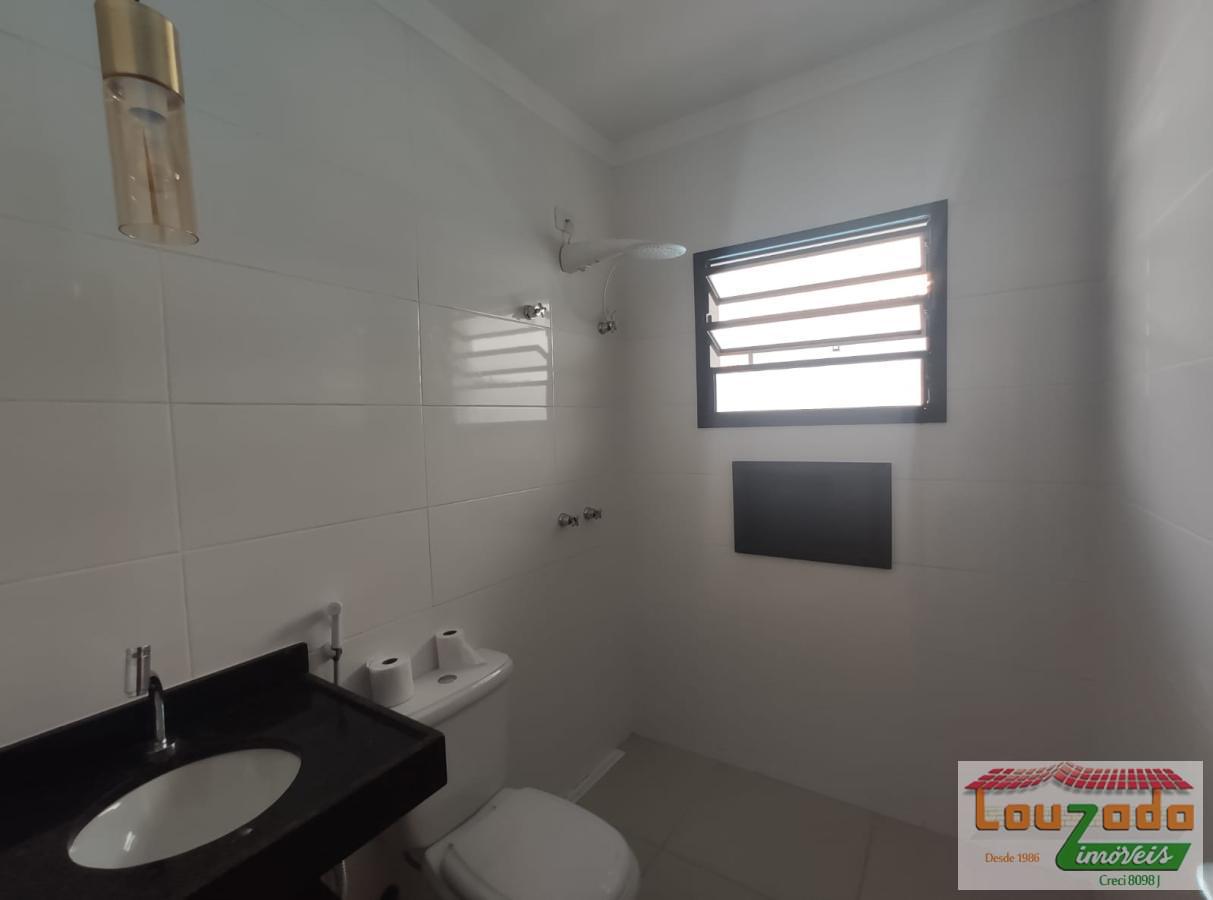 Casa, 3 quartos, 251 m² - Foto 15