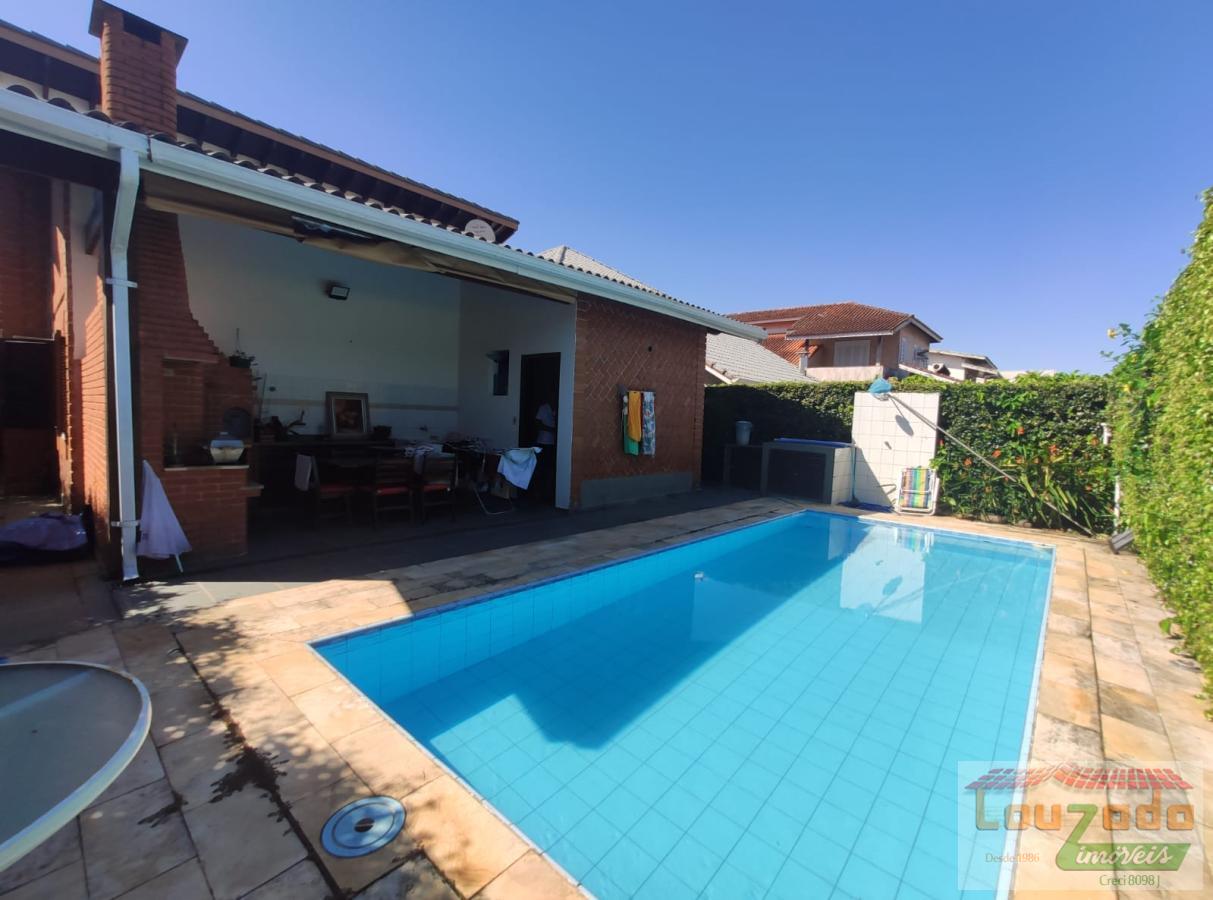 Sobrado, 3 quartos, 224 m² - Foto 1