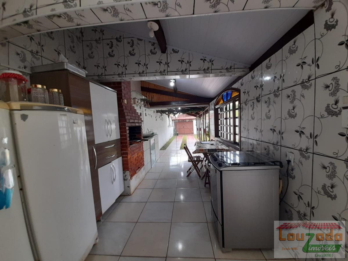 Casa, 3 quartos, 180 m² - Foto 3