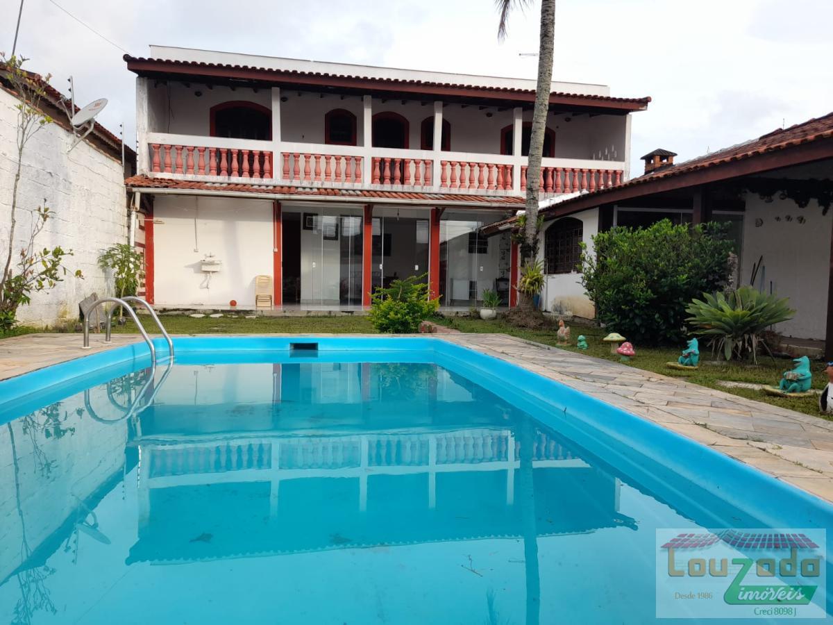 Casa, 3 quartos, 180 m² - Foto 1