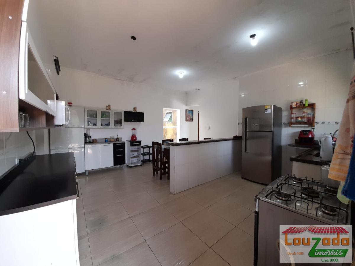 Casa, 3 quartos, 132 m² - Foto 1