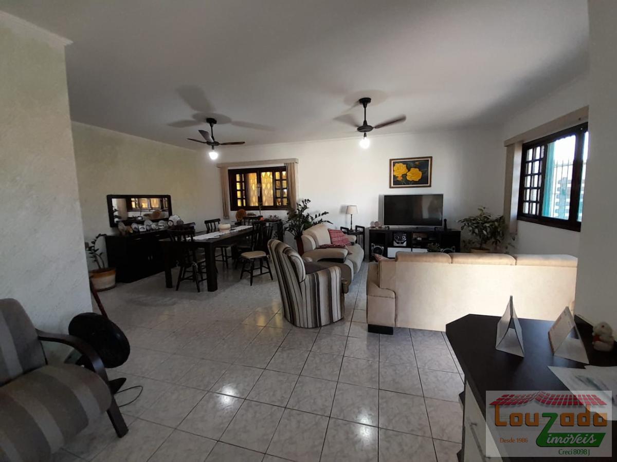 Casa, 3 quartos, 180 m² - Foto 3