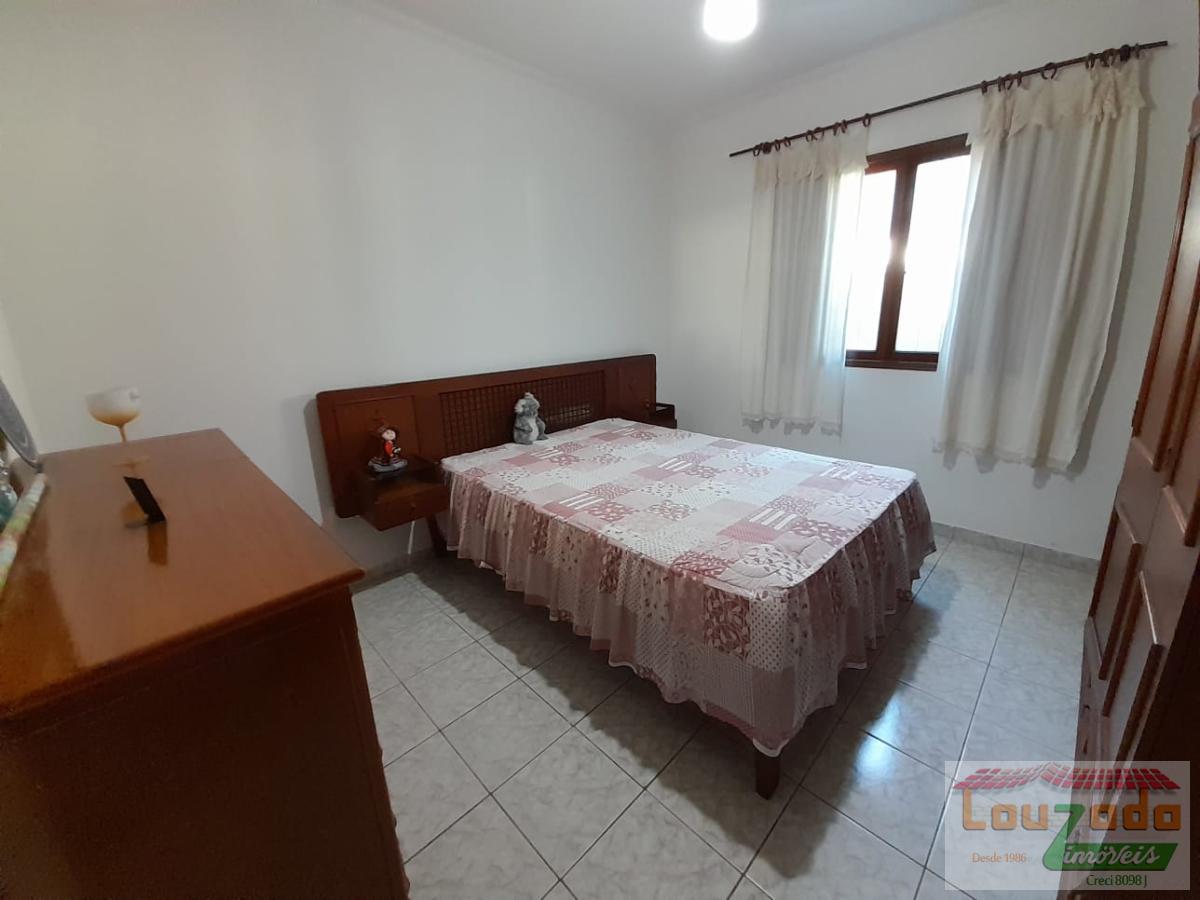 Casa, 3 quartos, 180 m² - Foto 13