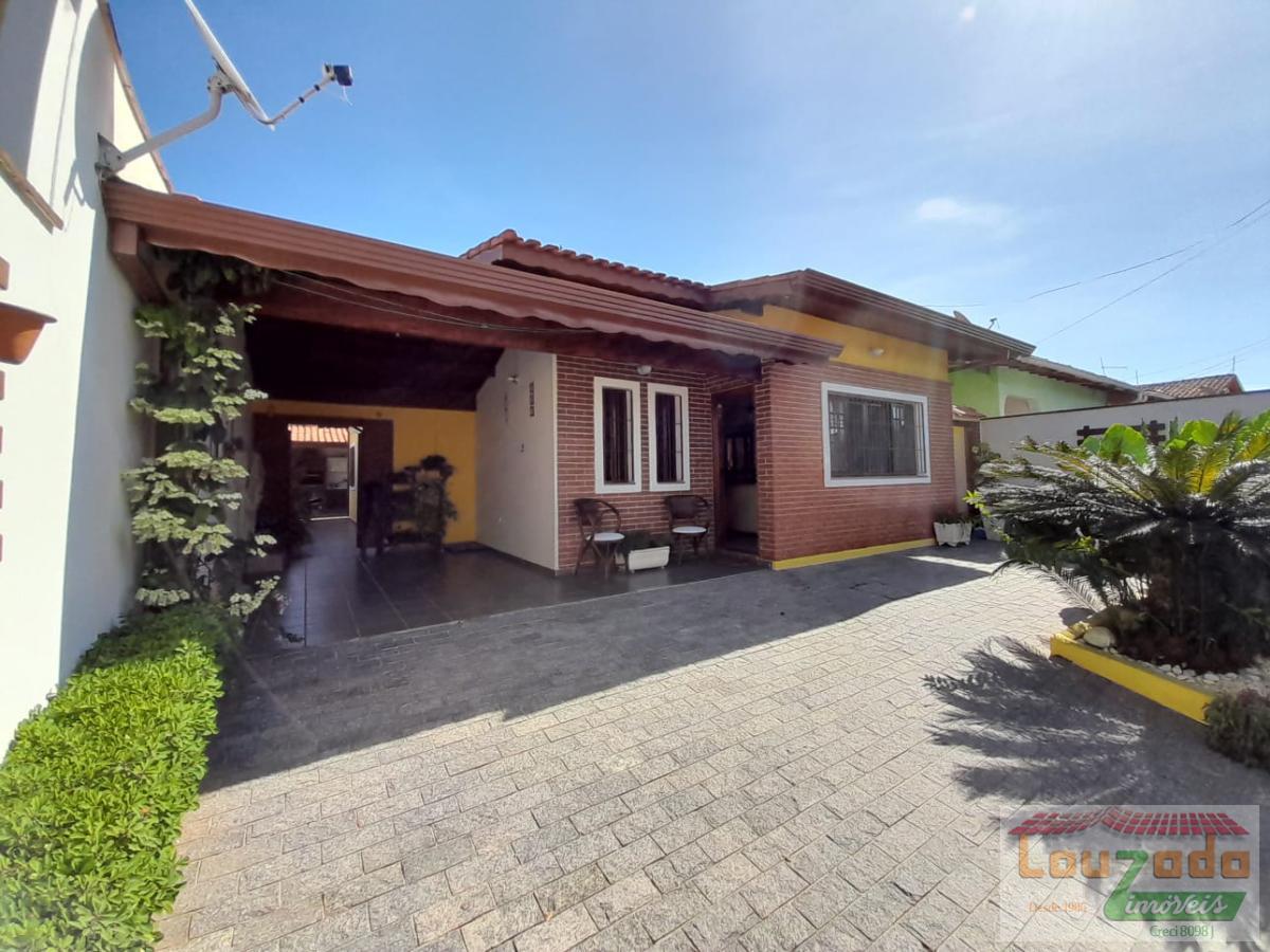 Casa, 3 quartos, 180 m² - Foto 1