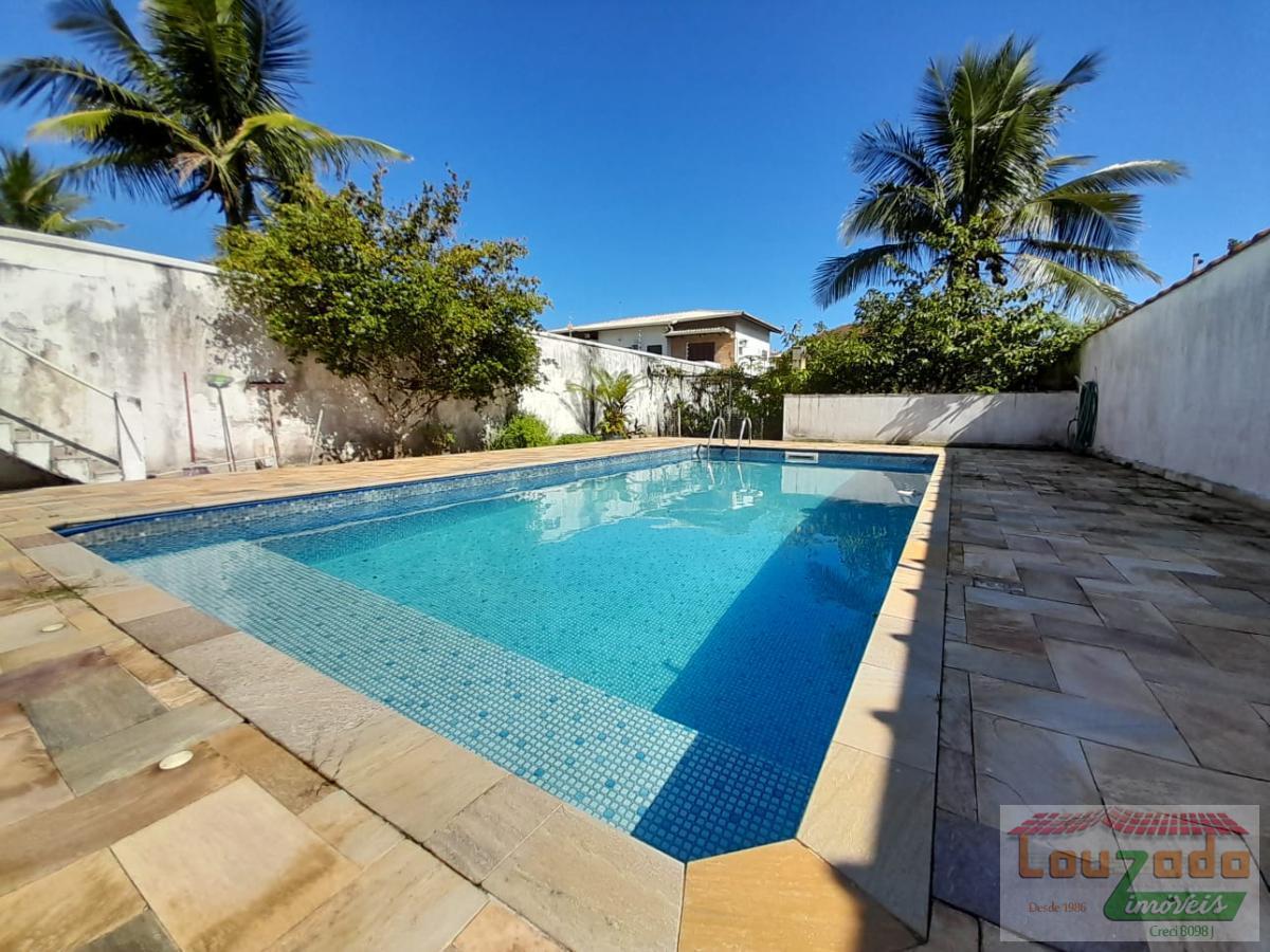 Casa, 3 quartos, 227 m² - Foto 1