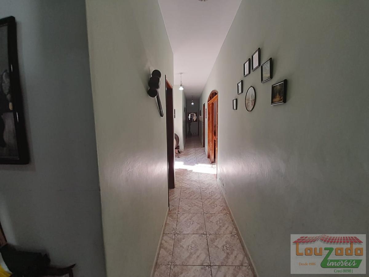 Casa, 3 quartos, 227 m² - Foto 4