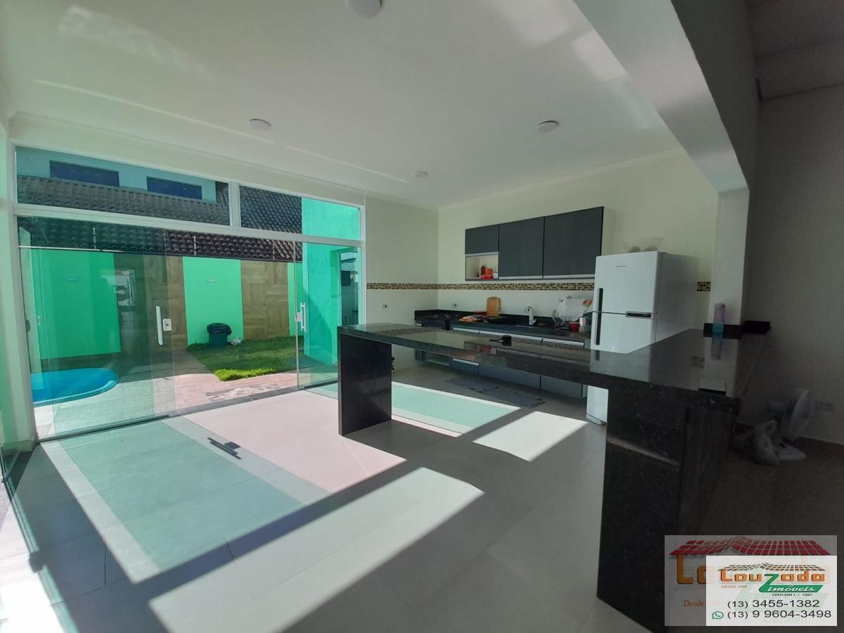 Casa, 3 quartos, 200 m² - Foto 1