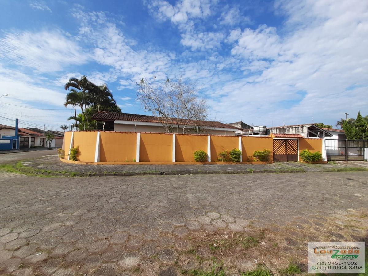 Casa, 4 quartos, 174 m² - Foto 1