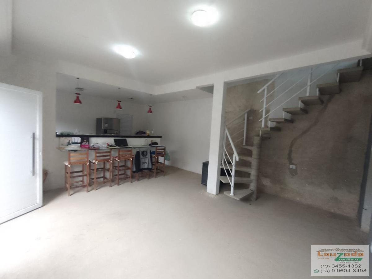 Sobrado, 3 quartos, 244 m² - Foto 1