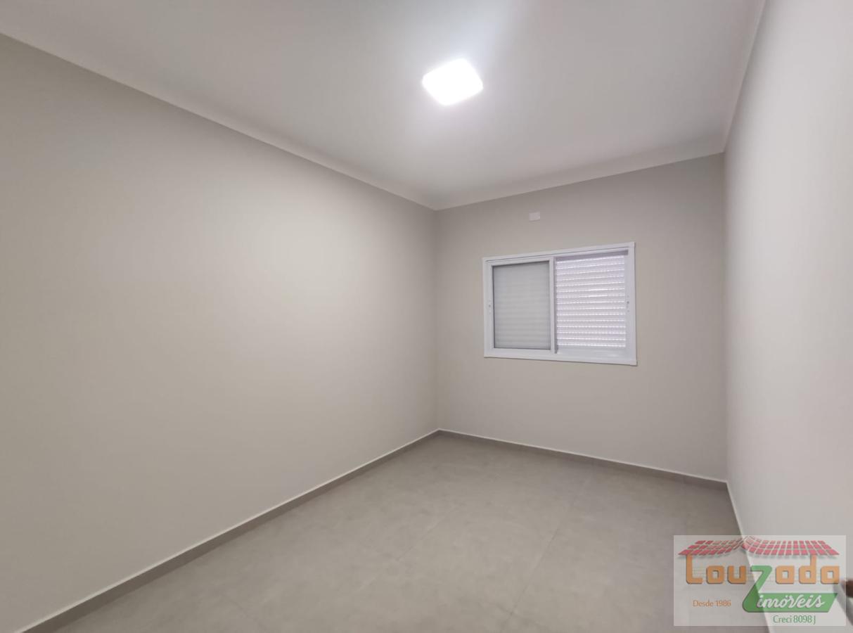 Casa, 3 quartos, 141 m² - Foto 9