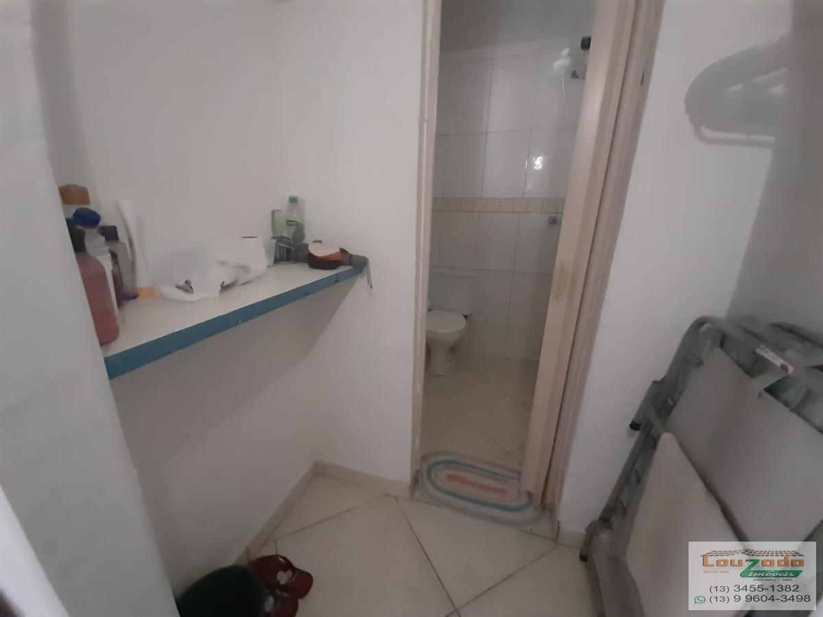 Casa à venda com 2 quartos, 60m² - Foto 12