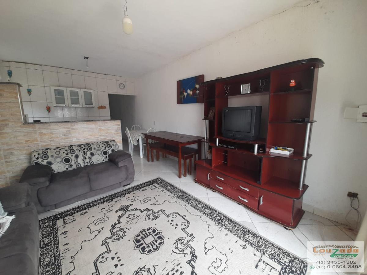 Casa à venda com 2 quartos, 60m² - Foto 2
