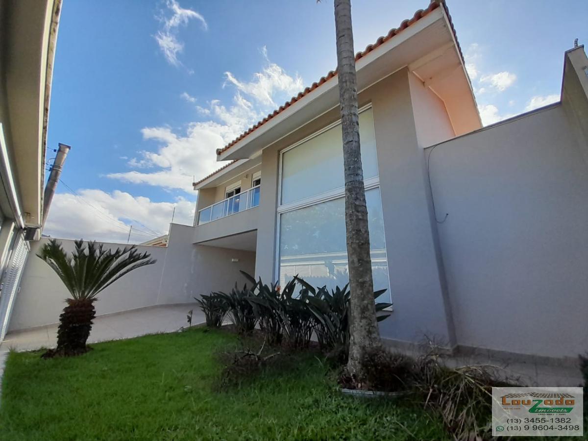 Sobrado, 3 quartos, 219 m² - Foto 1