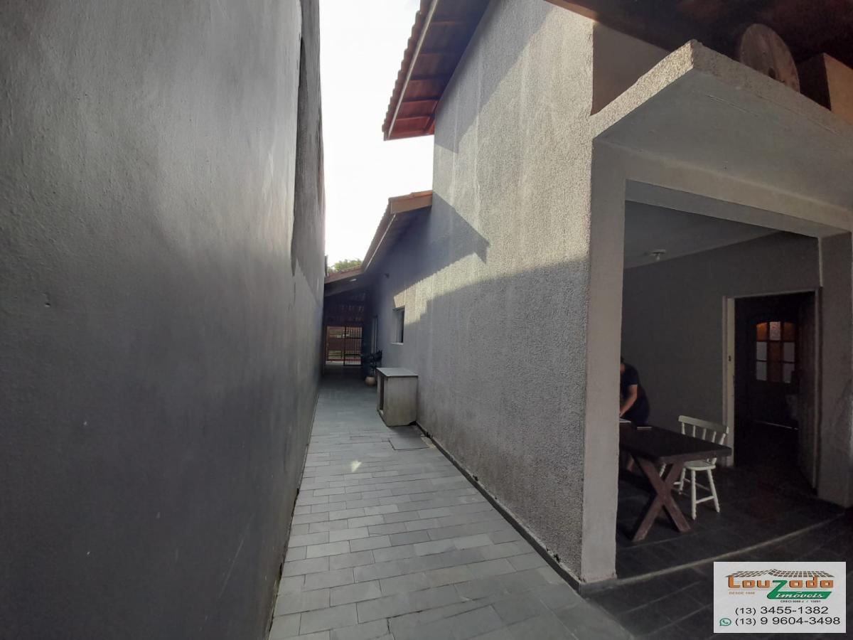 Casa, 3 quartos, 229 m² - Foto 3