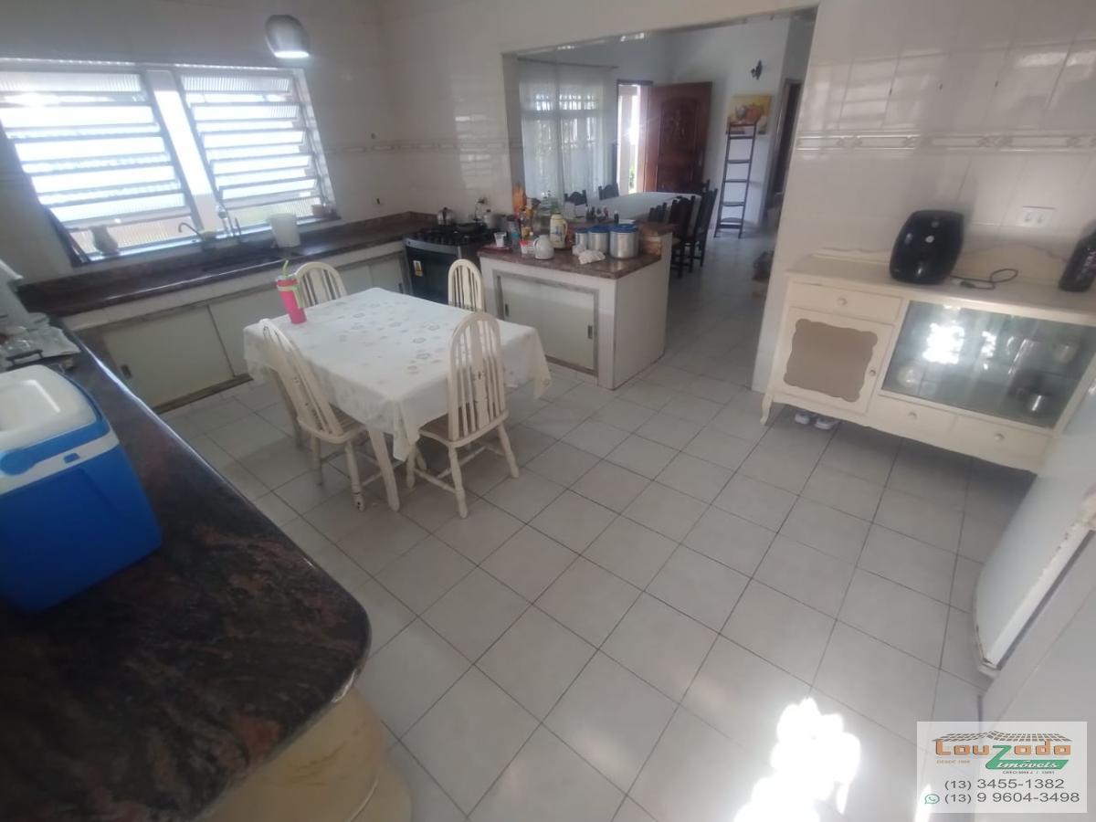 Casa, 5 quartos, 270 m² - Foto 9