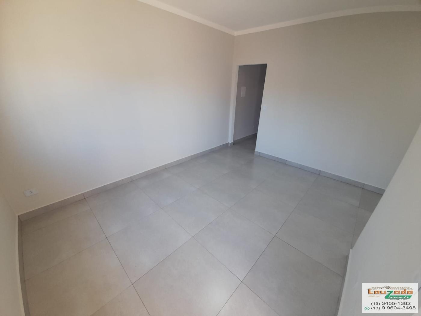 Casa à venda com 2 quartos, 78m² - Foto 14