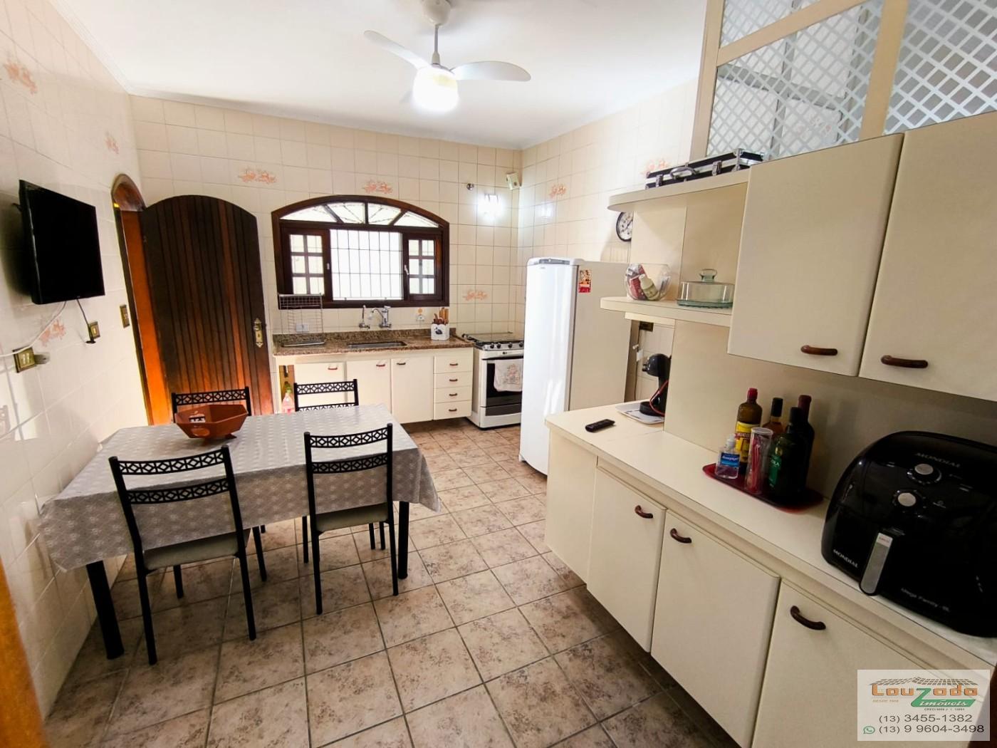 Casa, 3 quartos, 171 m² - Foto 9