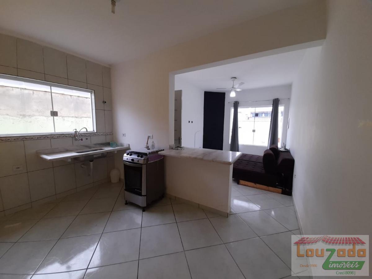 Casa, 2 quartos, 70 m² - Foto 1