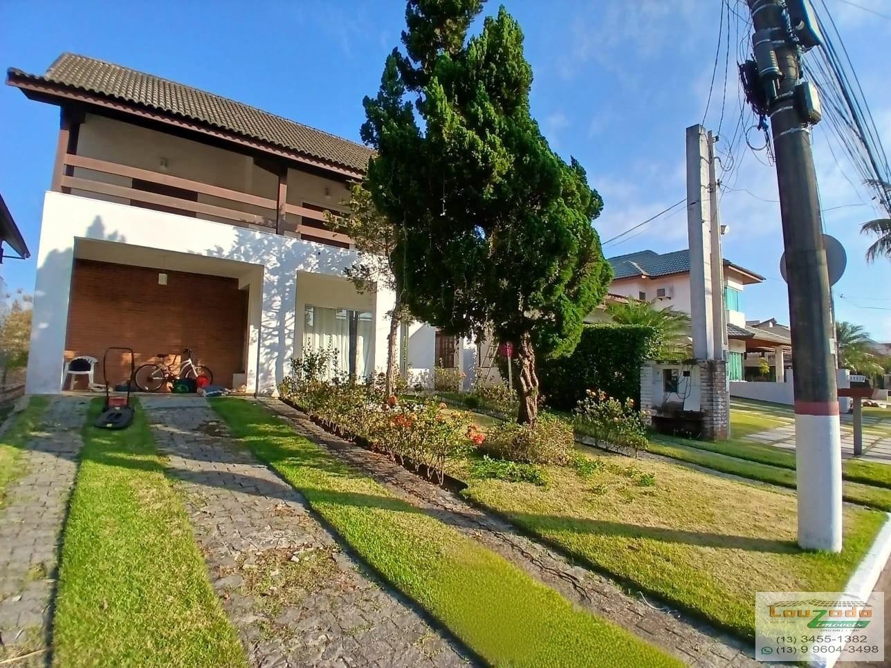 Sobrado, 3 quartos, 242 m² - Foto 1