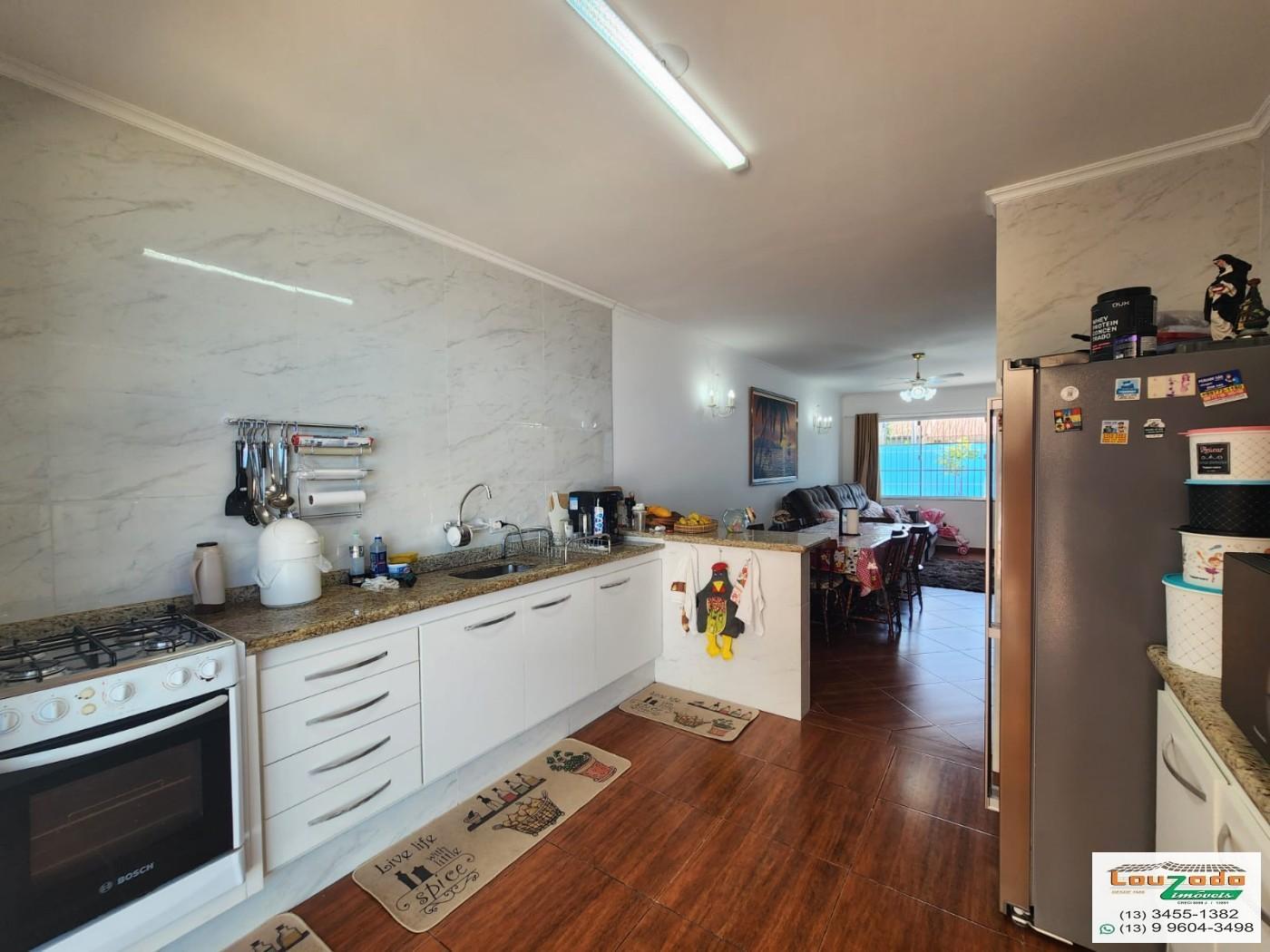 Casa, 3 quartos, 230 m² - Foto 9