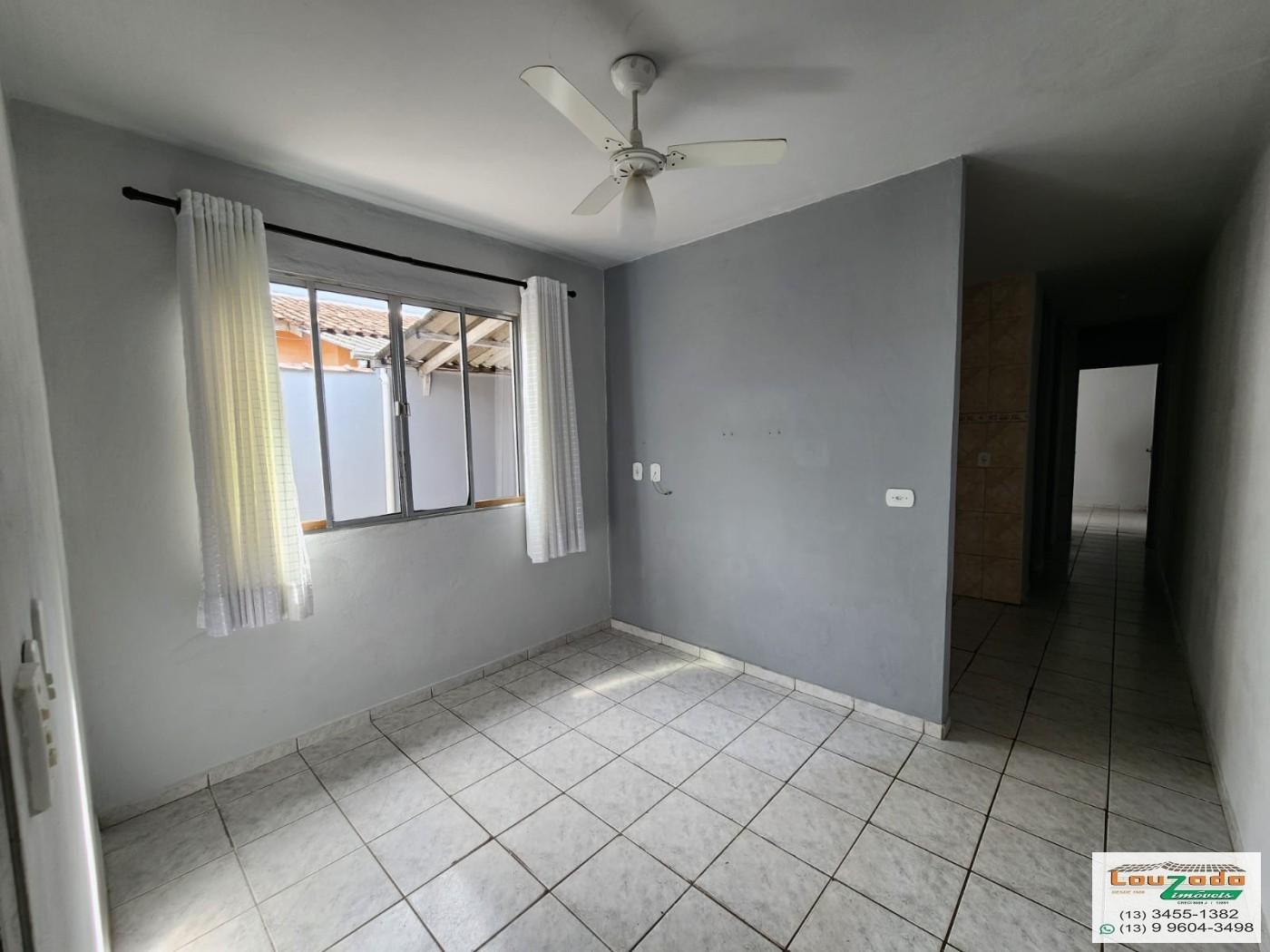 Casa, 2 quartos, 44 m² - Foto 1