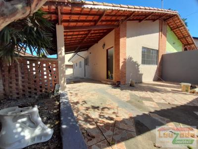 Casa para Locação, em Peruíbe, bairro Stella Maris, 2 dormitórios, 1 banheiro, 4 vagas